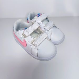 Toddlers White, Blue, And Pink Nike